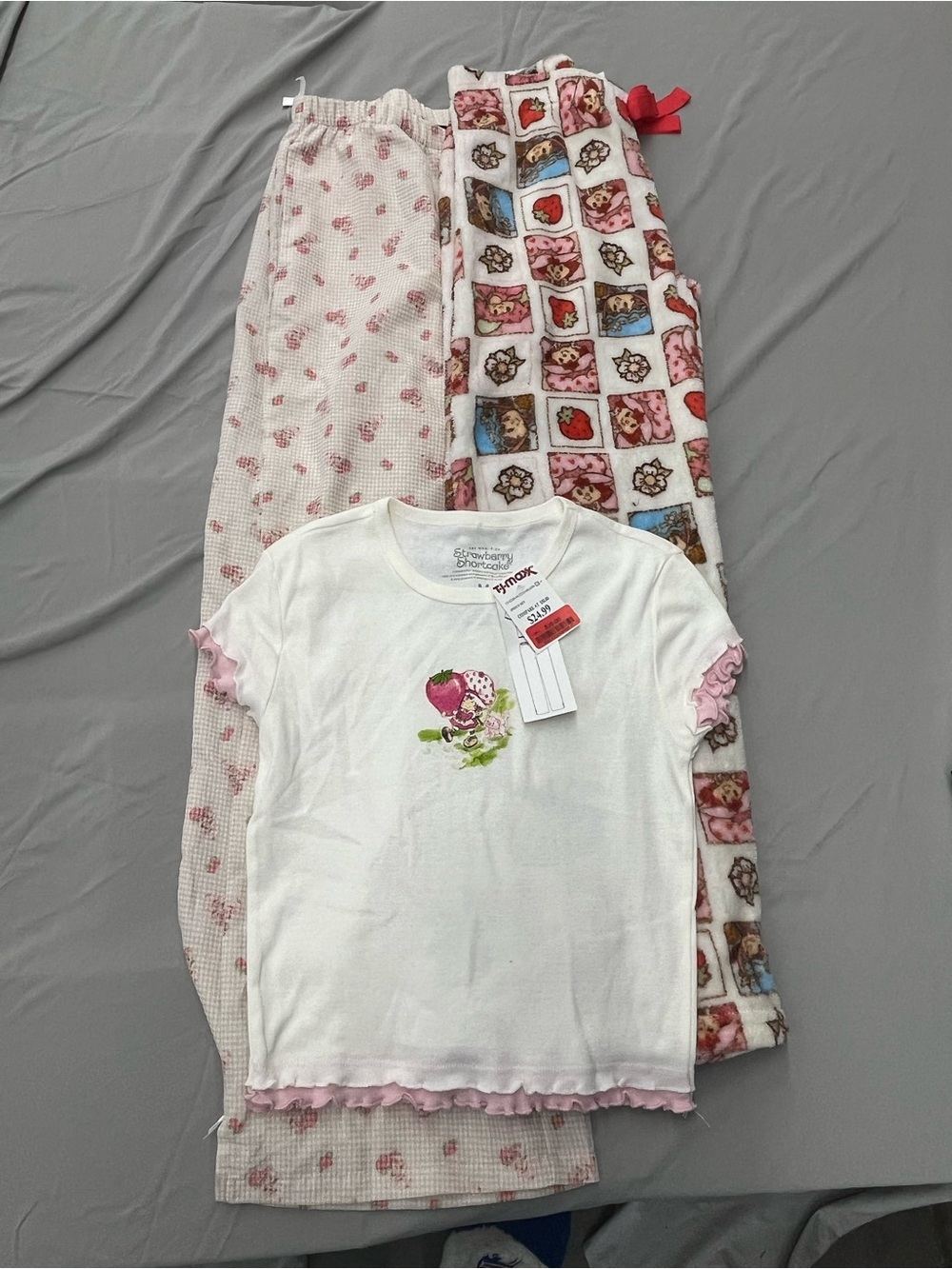 Strawberry Shortcake Pajama Set Women’s Size Medium